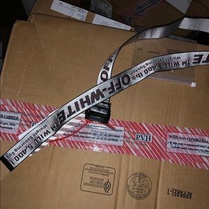 Limited Off-White belt